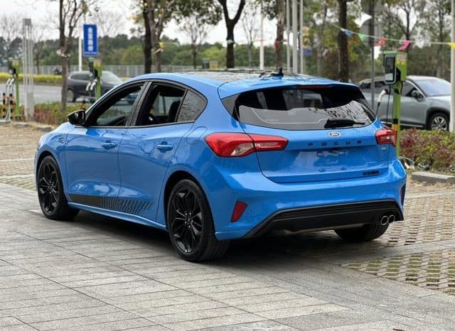 
								Ford Focus, 2023 full									