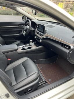 
										Nissan Altima (VI), 2022 full									