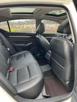 
										Nissan Altima (VI), 2022 full									