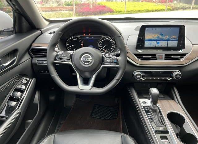 
								Nissan Altima (VI), 2022 full									