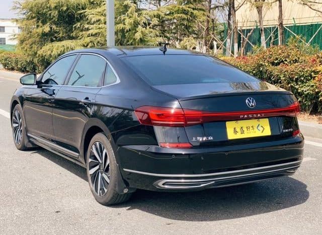 
								Volkswagen Passat, 2023 full									