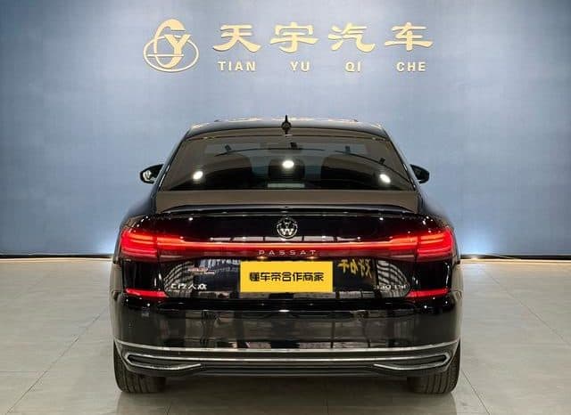 
								Volkswagen Passat, 2023 full									