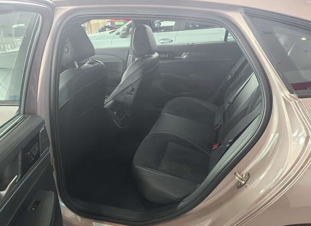 
								Volkswagen Passat, 2024 full									