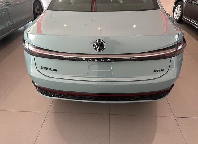 
								Volkswagen Passat, 2024 full									