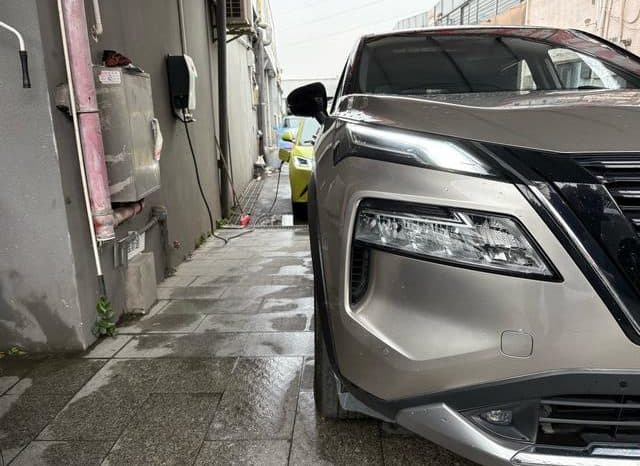 
								Nissan X-Trail (III), 2023 full									