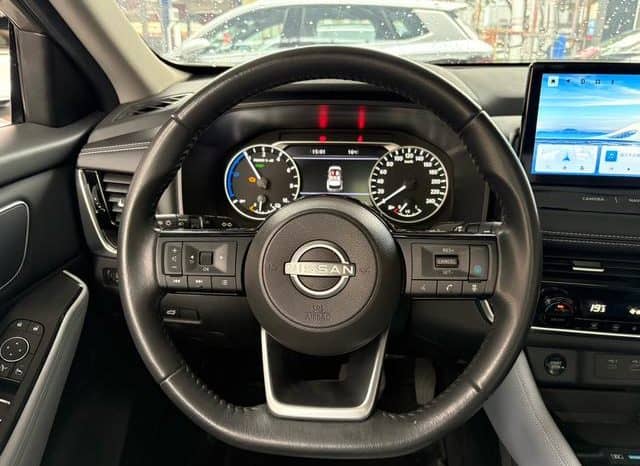 
								Nissan X-Trail (III), 2023 full									