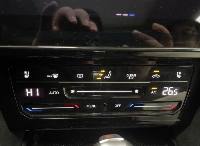 
								Volkswagen Passat CC, 2023 full									