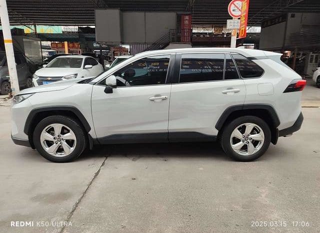 
								Toyota RAV4 (IV), 2020 full									