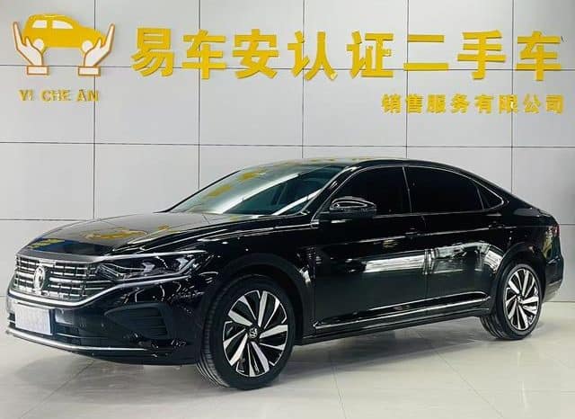 67d8d69e940eb Volkswagen Passat, 2025