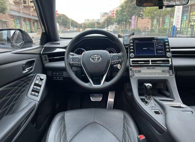 
								Toyota Avalon, 2021 full									