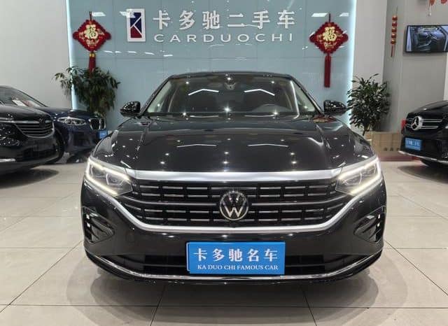
								Volkswagen Passat, 2023 full									
