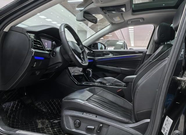 
								Volkswagen Passat, 2023 full									
