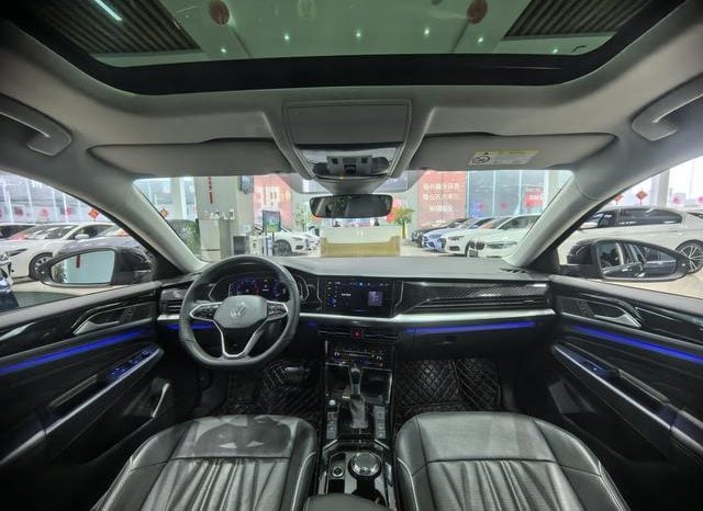 
								Volkswagen Passat, 2023 full									