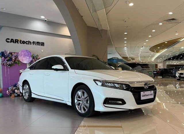 
								Honda Accord, 2021 full									