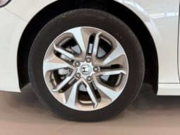 
										Honda Accord, 2021 full									