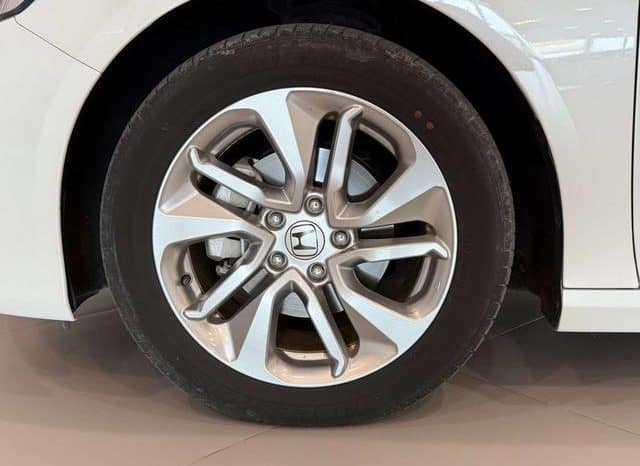 
								Honda Accord, 2021 full									