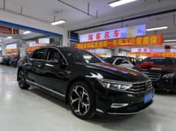 
										Volkswagen Magotan, 2023 full									