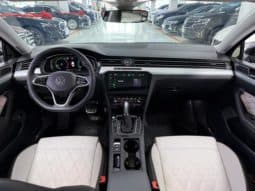 
										Volkswagen Magotan, 2023 full									