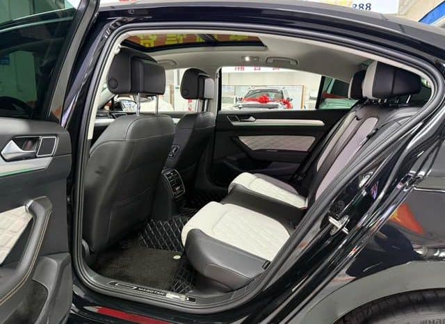 
								Volkswagen Magotan, 2023 full									