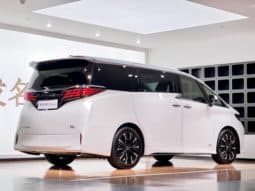 
										Toyota Vellfire (II), 2024 full									