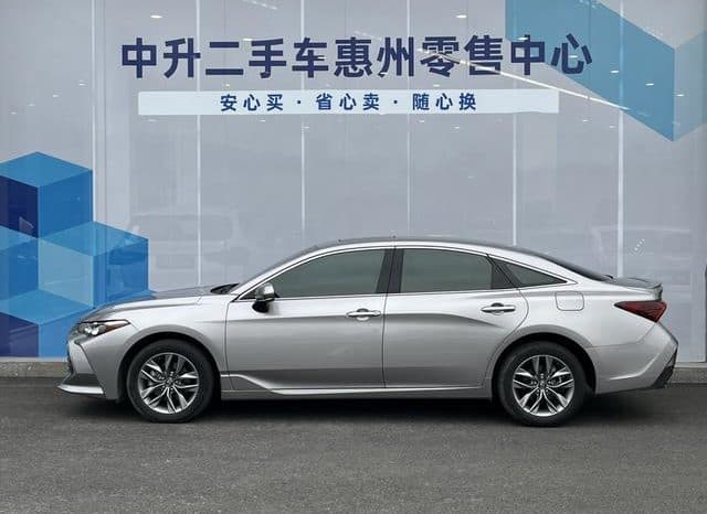 
								Toyota Avalon, 2022 full									