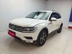 67d8f4bcdca42 Volkswagen Tiguan L, 2021