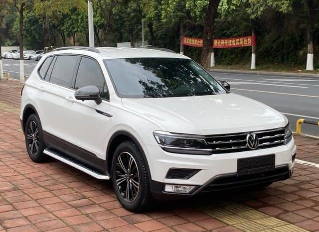 
								Volkswagen Tiguan L, 2021 full									