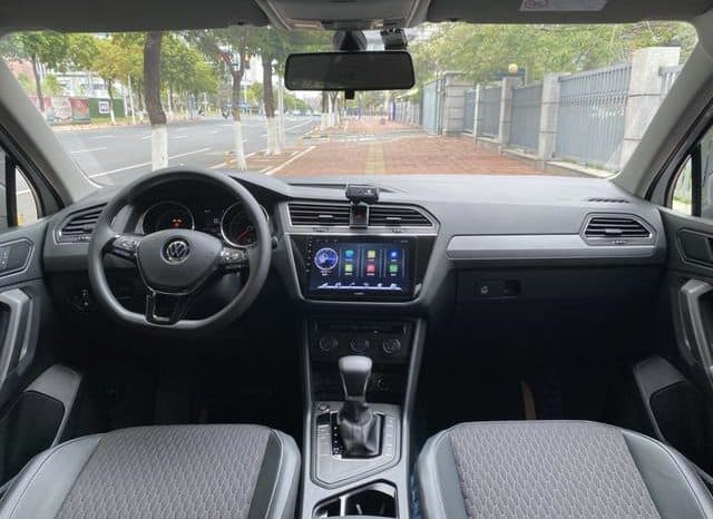 
								Volkswagen Tiguan L, 2021 full									