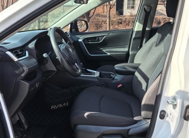 
								Toyota RAV4 (IV), 2024 full									