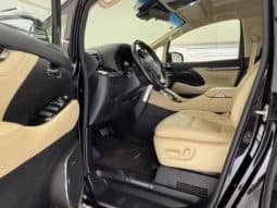 
										Toyota Vellfire (II), 2022 full									