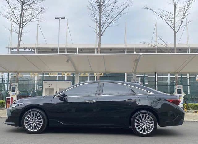 
								Toyota Avalon, 2024 full									