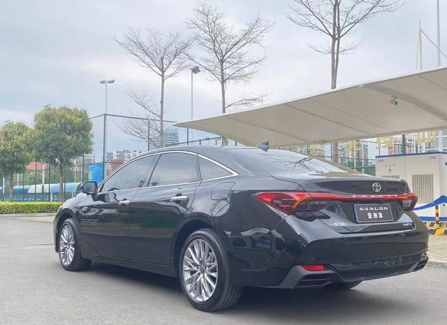 
								Toyota Avalon, 2024 full									