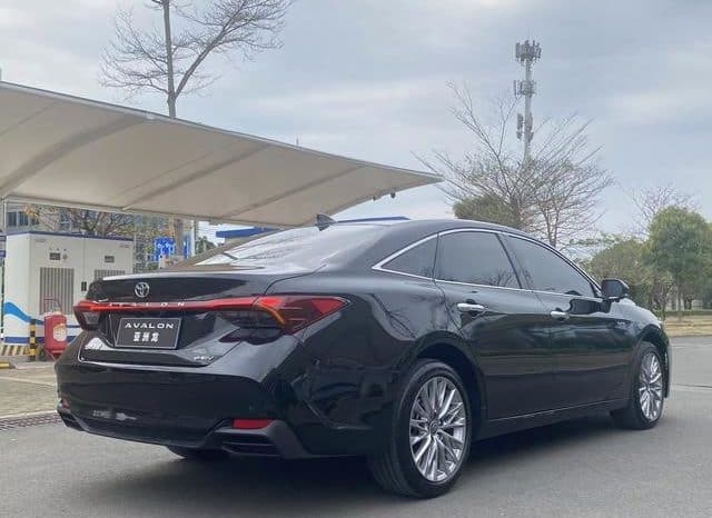 
								Toyota Avalon, 2024 full									