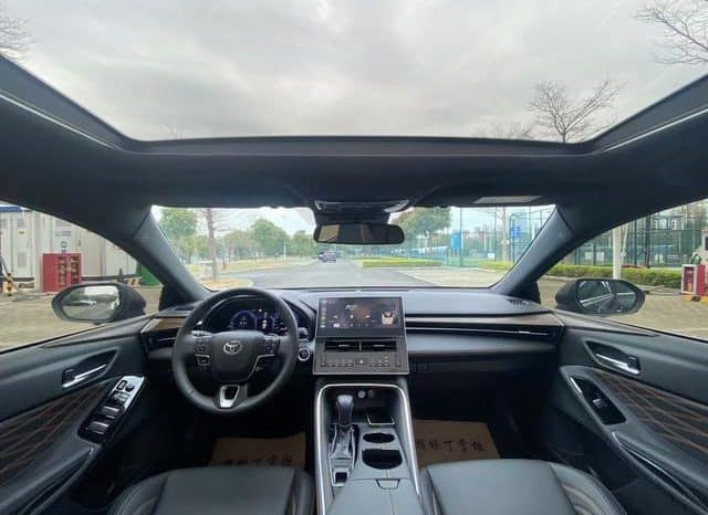 
								Toyota Avalon, 2024 full									