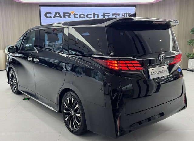 
								Toyota Vellfire (II), 2024 full									