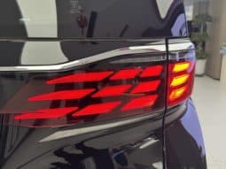 
										Toyota Vellfire (II), 2024 full									