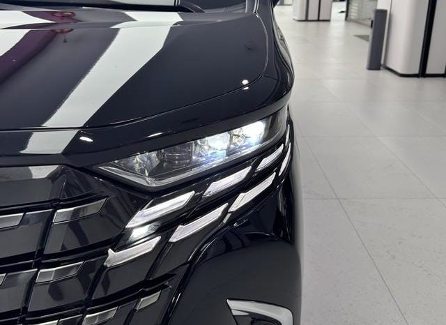 
								Toyota Vellfire (II), 2024 full									