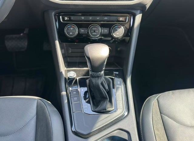 
								Volkswagen Tiguan L, 2021 full									