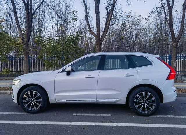 
								Volvo XC60, 2024 full									