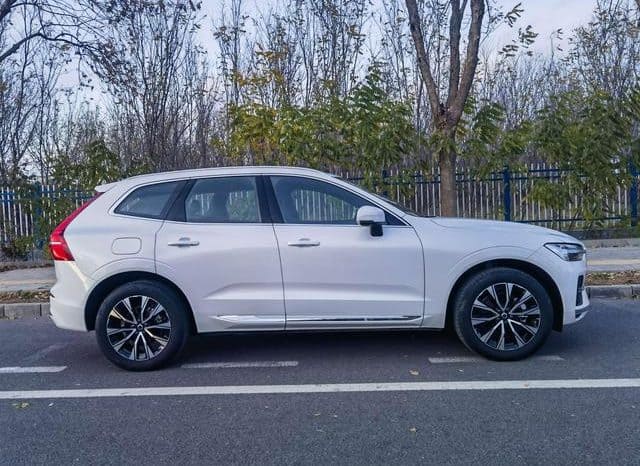
								Volvo XC60, 2024 full									