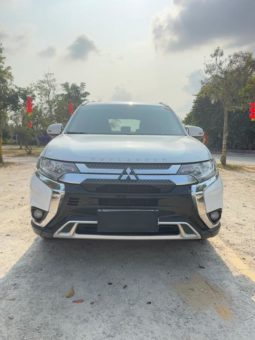 
										Mitsubishi Outlander II, 2020 full									