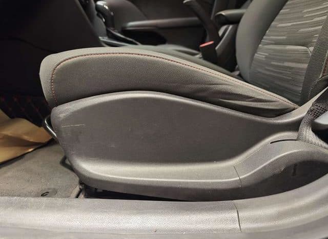 
								Chevrolet Cruze, 2020 full									