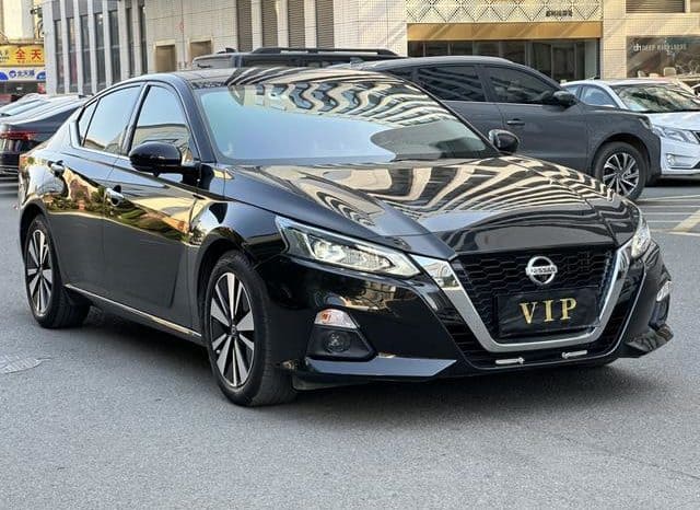 
								Nissan Altima (VI), 2020 full									