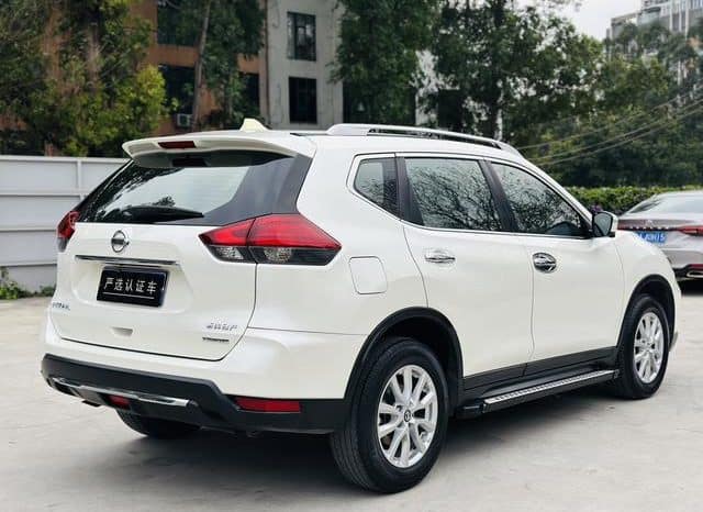 
								Nissan X-Trail (III), 2020 full									