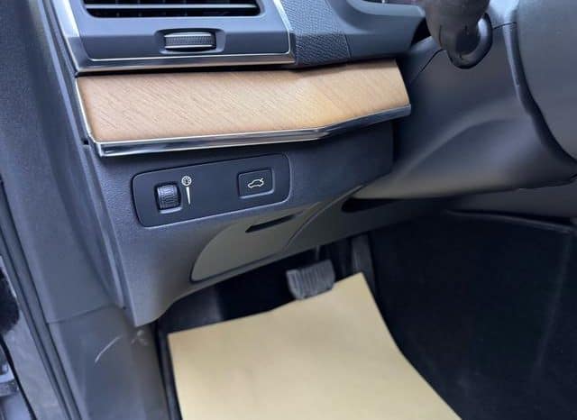 
								Volvo XC90, 2020 full									