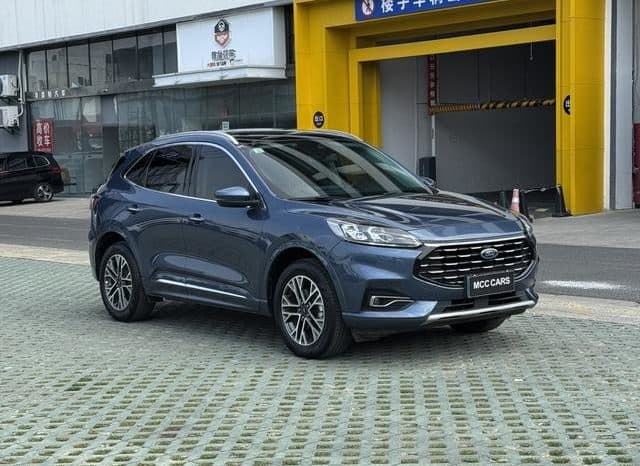 
								Ford Escape (IV), 2021 full									