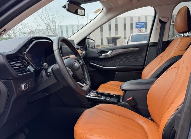 
								Ford Escape (IV), 2021 full									