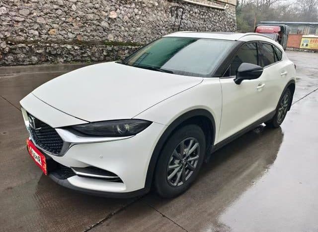 67dcf8ea1823a Mazda CX-4, 2020
