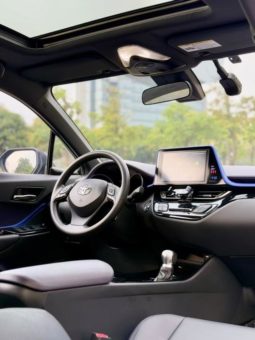 
										Toyota C-HR, 2020 full									