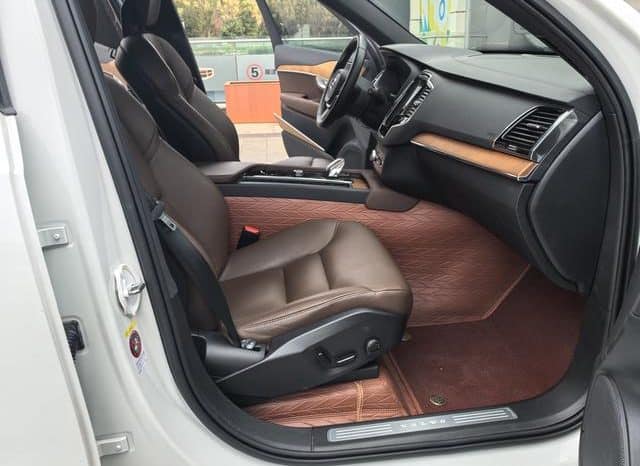 
								Volvo XC90, 2021 full									